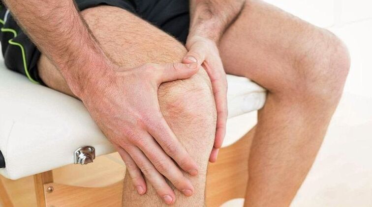 foto dolore al ginocchio 1